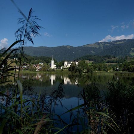 Luxurious Mansion In Goldegg Near Skiing Area ภายนอก รูปภาพ